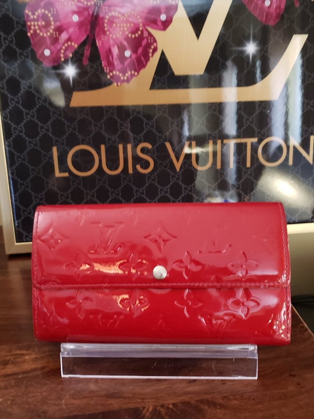 Louis Vuitton Sarah Wallet Vernis Patent Leather Red Monogram Long Wallet